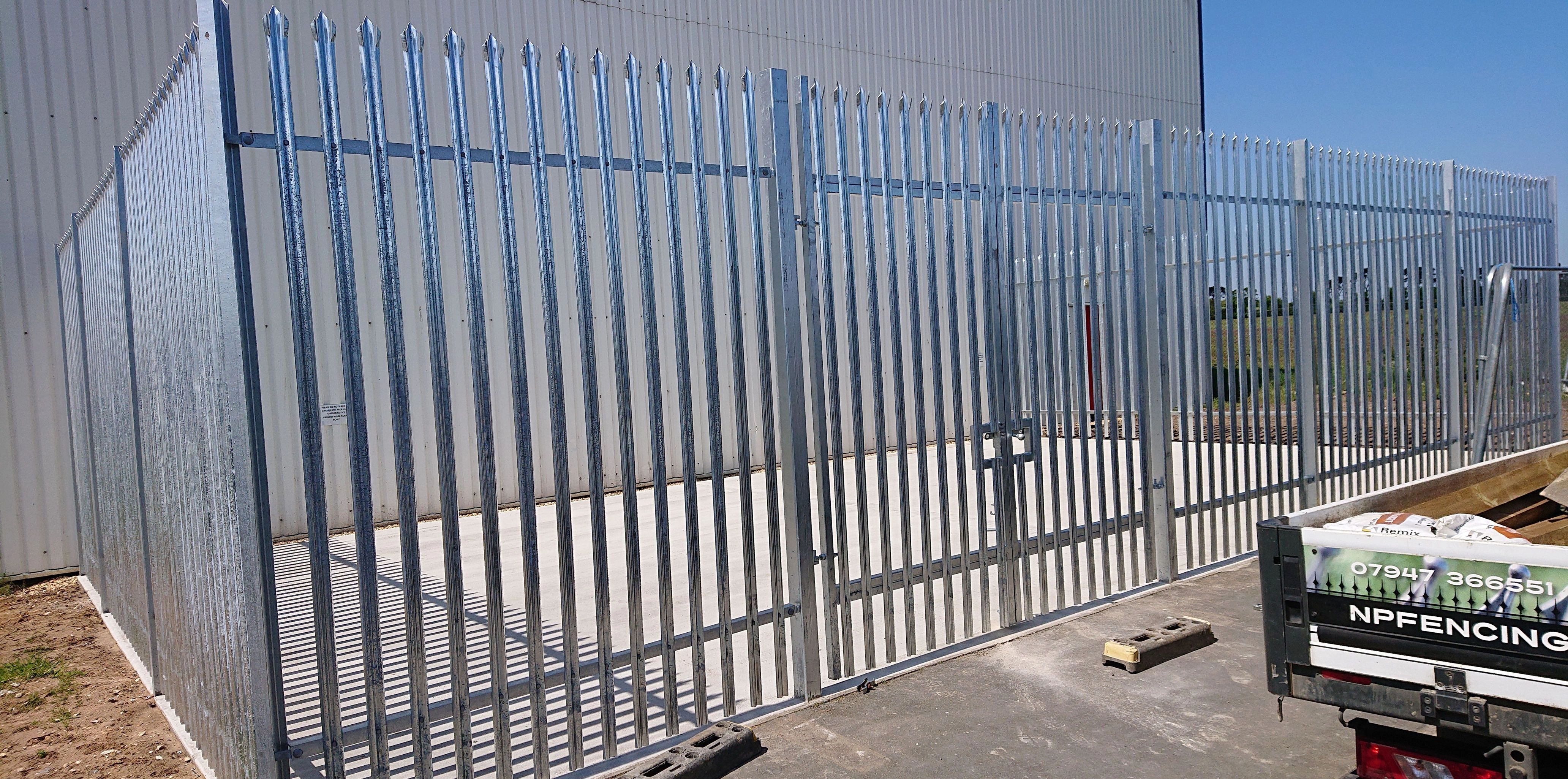 Palisade Fencing